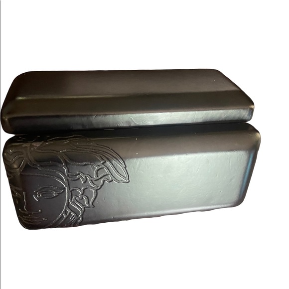 Versace Medusa Sunglass Case - Picture 1 of 3